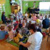 Czytanie dzieciom przez zaproszonych gości 