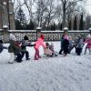 Zimowe zabawy na śniegu
