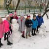 Wesołe zabawy na śniegu