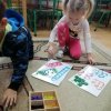 Jeżyki obchodzą dzień kredki