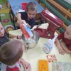 Krasnale pieką babeczki dyniowe